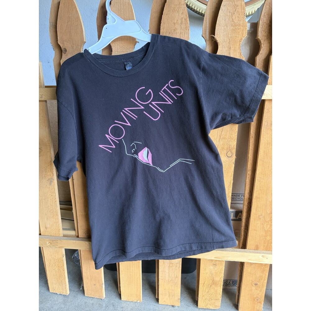 Vintage Moving Units T Shirt Dangerous Dreams Size Large Pre Owned
